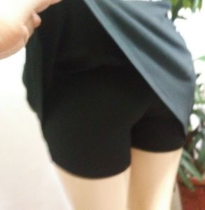 CHAMPION ACTIVE. MISSES SHORTS/SKIRT BLACK SIZE L